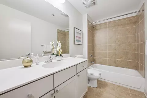 901 W Madison St #719, Chicago, IL 60607 photo 26