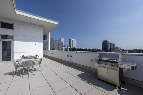 901 W Madison St #719, Chicago, IL 60607 photo 43