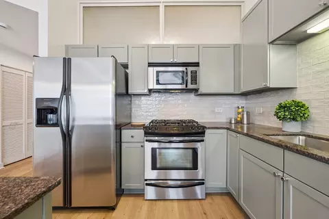 901 W Madison St #719, Chicago, IL 60607 photo 14