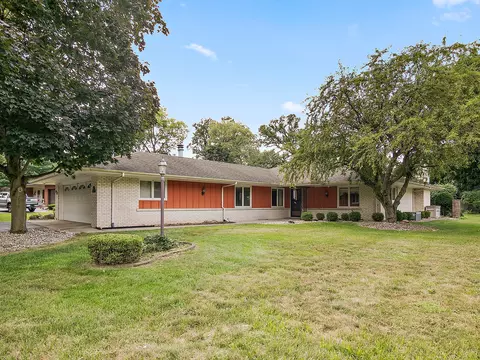 Exterior - 2690 Waldron Rd, Kankakee, IL 60901 photo 2 of 5