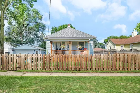 1122 Grant St, Morris, IL 60450 photo 2