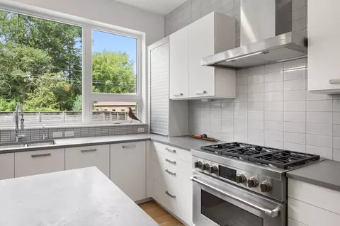 Kitchen - 2144 Mcdaniel Ave, Evanston, IL 60201 photo 3 of 3