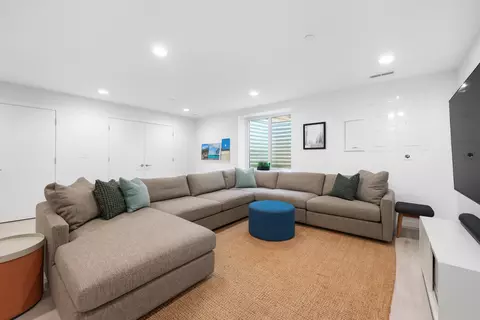 Other - 2144 Mcdaniel Ave, Evanston, IL 60201 photo 3 of 4