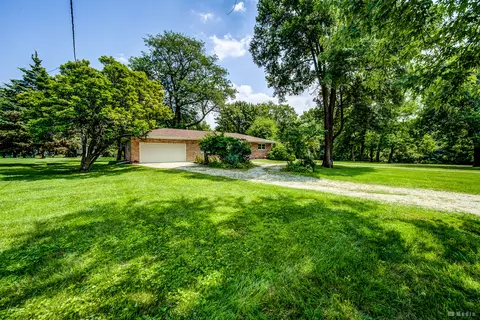 14239 Linder Ave, Midlothian, IL 60445
