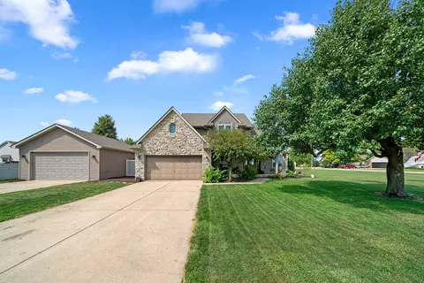 219 Alexander Dr, Sandwich, IL 60548