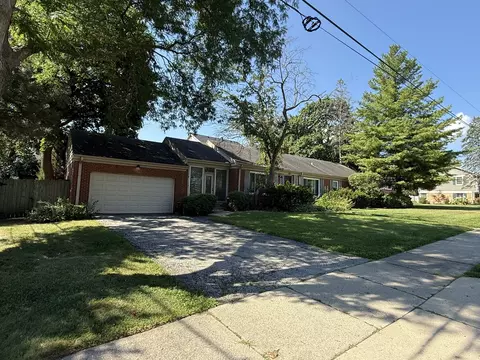 505 Margate Ter, Deerfield, IL 60015