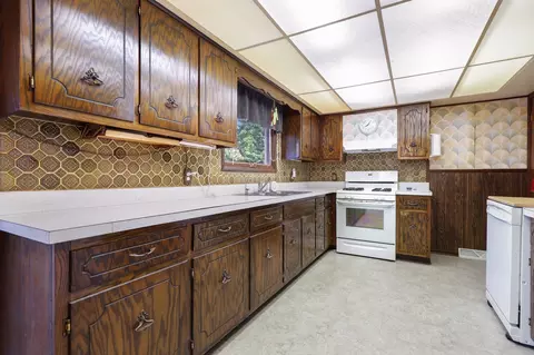 Kitchen - 2207 Eldorado Dr, Crest Hill, IL 60403 photo 1 of 3