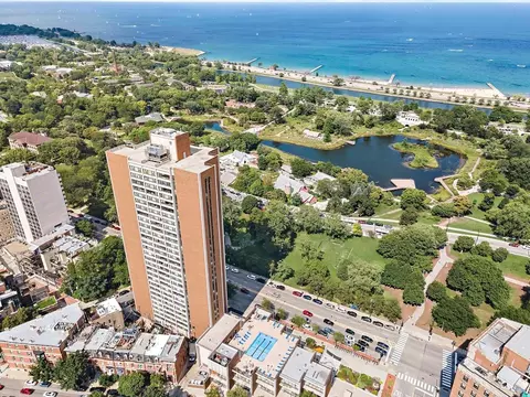 1850 N Clark St #408, Chicago, IL 60614