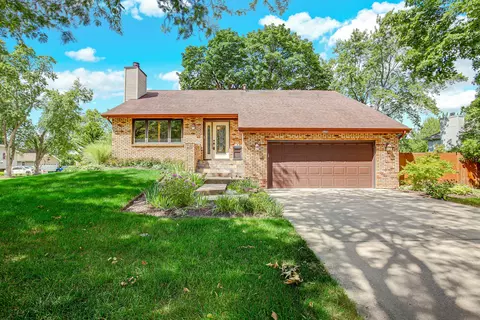 625 Cassie Dr, Joliet, IL 60435