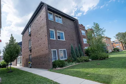 4248 N Keystone Ave #3A, Chicago, IL 60641