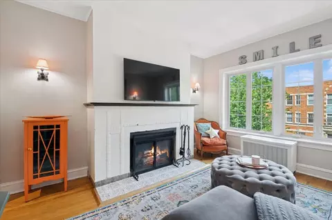 Living - Undisclosed, Evanston, IL 60202 photo 2 of 5