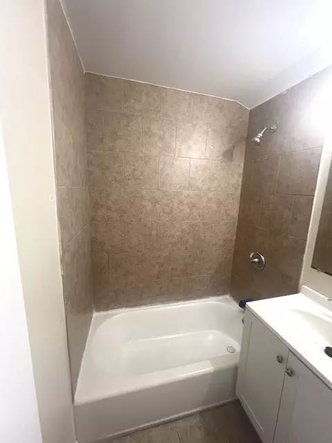 13809 Forest Ave, Dolton, IL 60419 photo 10