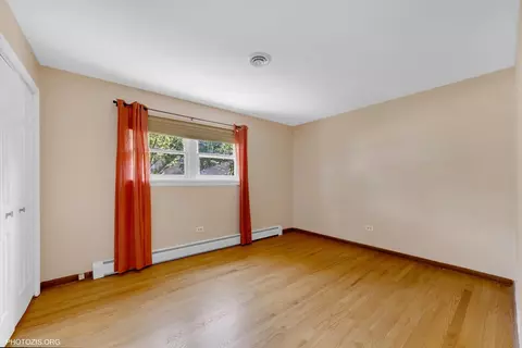 963 Garden Ln, Wheeling, IL 60090 photo 25