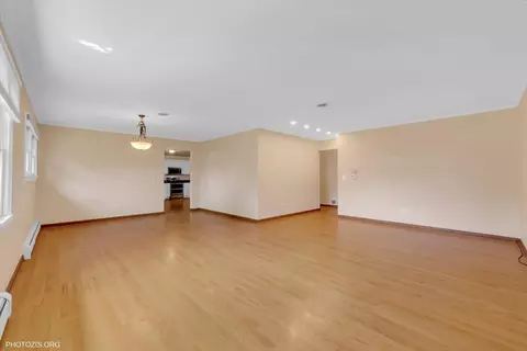 963 Garden Ln, Wheeling, IL 60090 photo 6