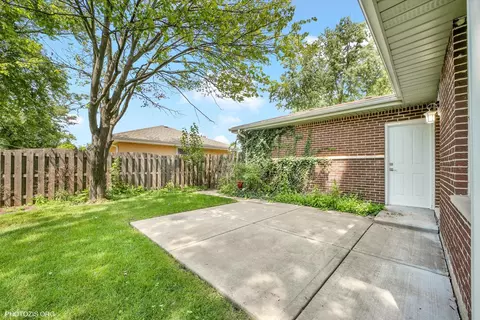963 Garden Ln, Wheeling, IL 60090 photo 43
