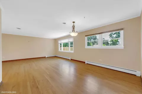 963 Garden Ln, Wheeling, IL 60090 photo 8
