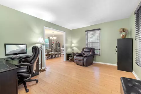 Other - 2032 Swan Ln, Elgin, IL 60123 photo 3 of 6