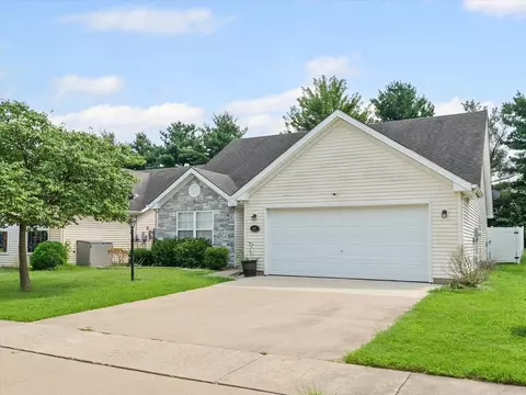 617 Doisy Ln, Champaign, IL 61822