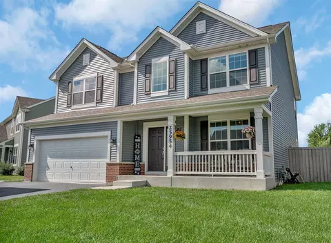 25954 S White Oak Trl, Channahon, IL 60410