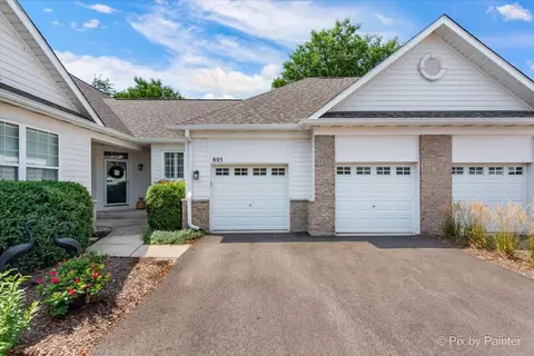 805 Cambridge Dr, Batavia, IL 60510