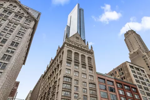 60 E Monroe St #4704, Chicago, IL 60603
