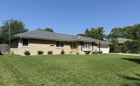 517 Terry Dr, Joliet, IL 60435