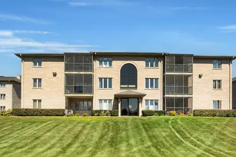5125 139th Pl #603, Crestwood, IL 60418