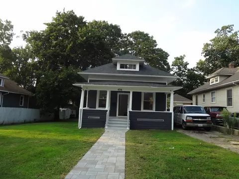Exterior - 456 Addison St, Elgin, IL 60120 photo 7 of 7