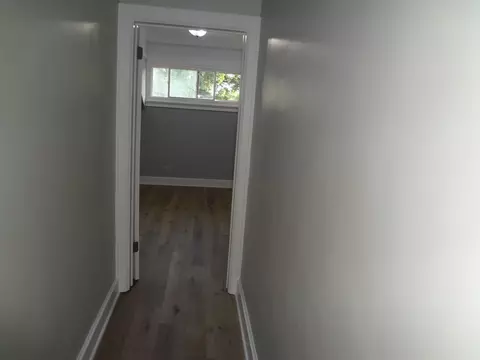 Entry Way - 456 Addison St, Elgin, IL 60120 photo 3 of 9