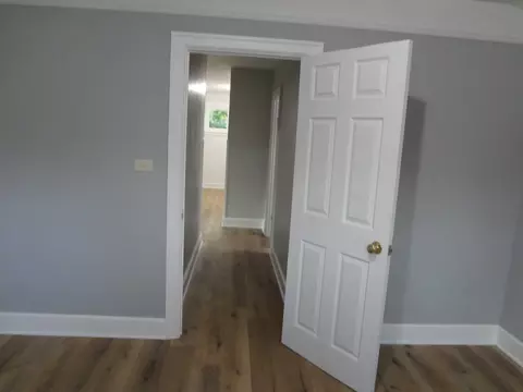 Entry Way - 456 Addison St, Elgin, IL 60120 photo 1 of 9