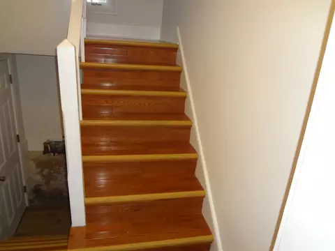 Entry Way - 456 Addison St, Elgin, IL 60120 photo 7 of 9