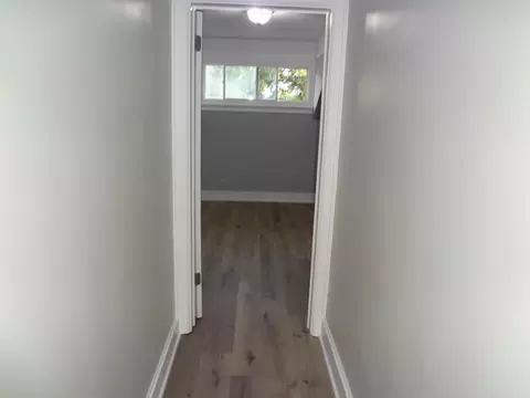 Entry Way - 456 Addison St, Elgin, IL 60120 photo 2 of 9