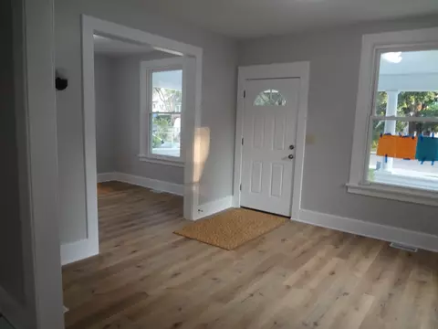 Living - 456 Addison St, Elgin, IL 60120 photo 1 of 2