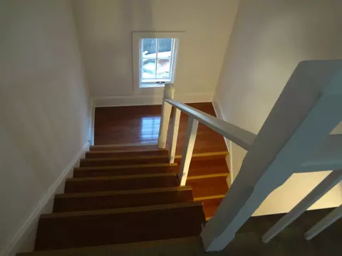 Entry Way - 456 Addison St, Elgin, IL 60120 photo 5 of 9