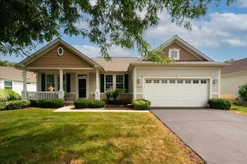 12966 Oak Grove Dr, Huntley, IL 60142