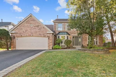 1644 Brigham Ln, Crystal Lake, IL 60014