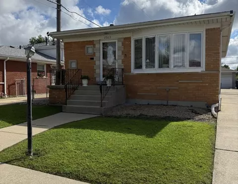 7513 S Saint Louis Ave, Chicago, IL 60652