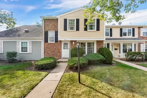 802 Lexington Cir #802, Hanover Park, IL 60133