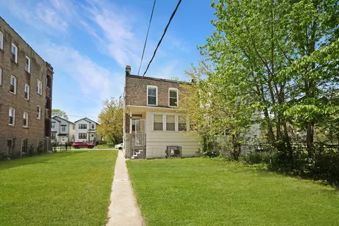 Exterior - 6409 S Champlain Ave, Chicago, IL 60637 photo 3 of 4