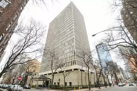 1 E Scott St #505, Chicago, IL 60610