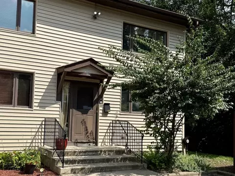4735 Yender Ave #10, Lisle, IL 60532