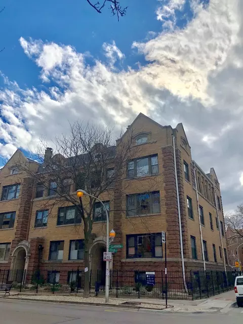 4046 N Clarendon Ave #3, Chicago, IL 60613