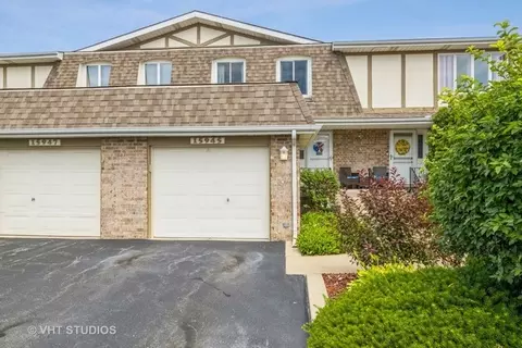 15945 78th Ave, Tinley Park, IL 60477