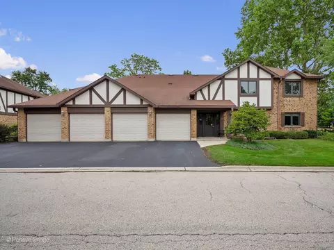 510 Banyon Ln #C, La Grange, IL 60525