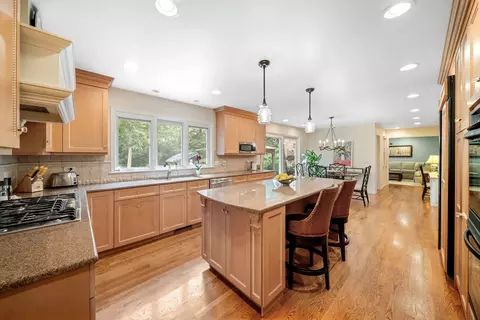 Kitchen - 1020 Mccormick Dr, Lake Forest, IL 60045 photo 3 of 3