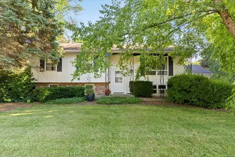 3507 Atlantic Ave, Gurnee, IL 60031