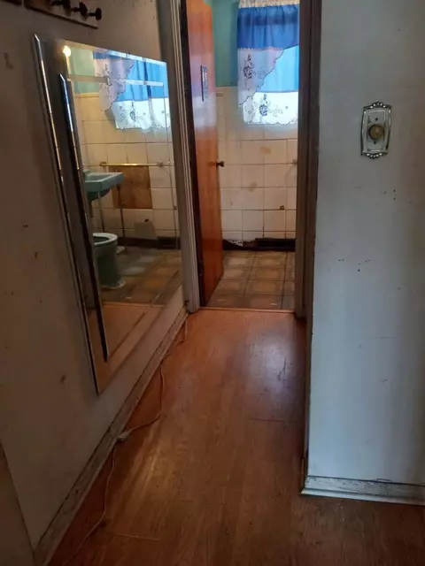 Entry Way - 9556 S Colfax Ave, Chicago, IL 60617 photo 1 of 2