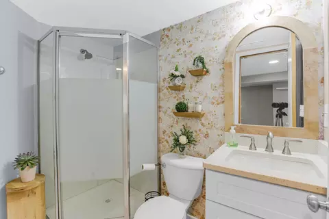 Bath - 22055 W Miller Dr, Plainfield, IL 60544 photo 3 of 3