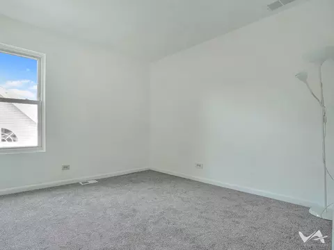 Bedroom - 551 Foster Ave, Bartlett, IL 60103 photo 5 of 5