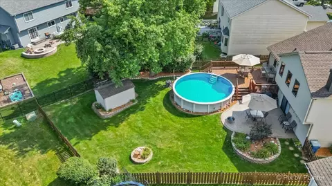 Exterior - 941 Millwood Dr, Bartlett, IL 60103 photo 4 of 11